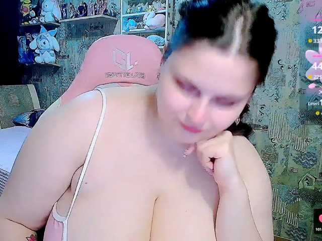 SinfulWhisper live cam on BongaCams