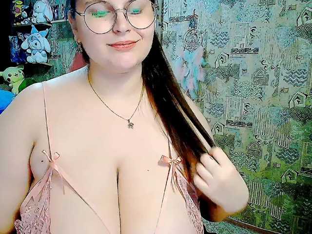 SinfulWhisper live cam on BongaCams