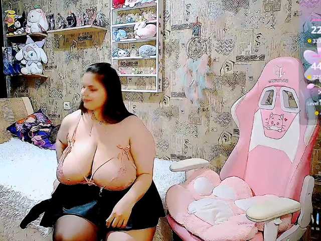 SinfulWhisper live cam on BongaCams