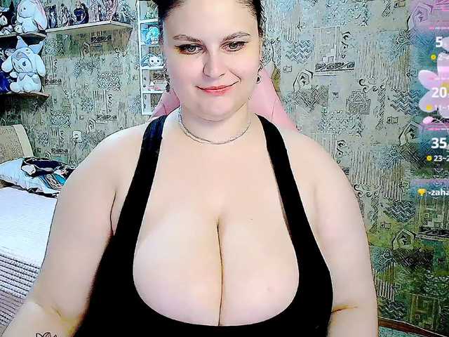 SinfulWhisper live webcam show