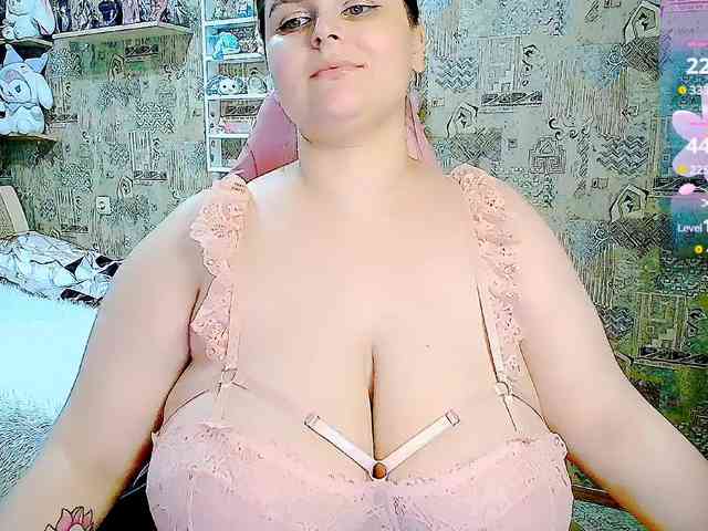 SinfulWhisper webcam