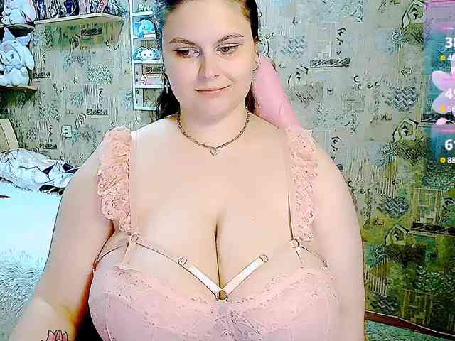 SinfulWhisper webcam
