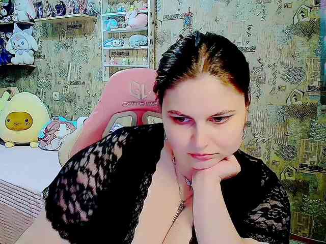 SinfulWhisper webcam