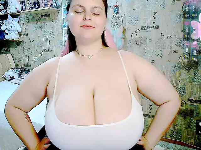 SinfulWhisper webcam