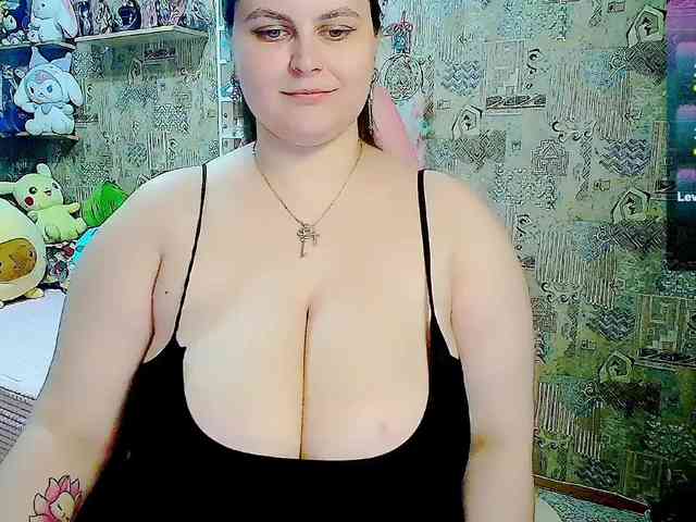SinfulWhisper webcam