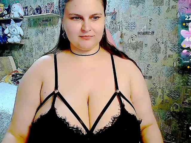 SinfulWhisper webcam