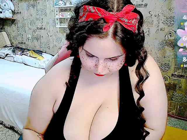 SinfulWhisper webcam