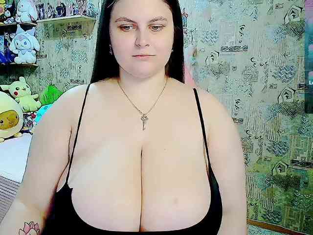 SinfulWhisper webcam