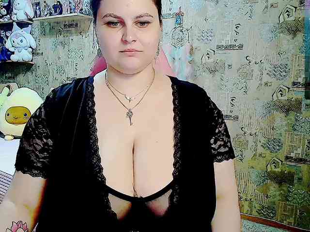 SinfulWhisper webcam