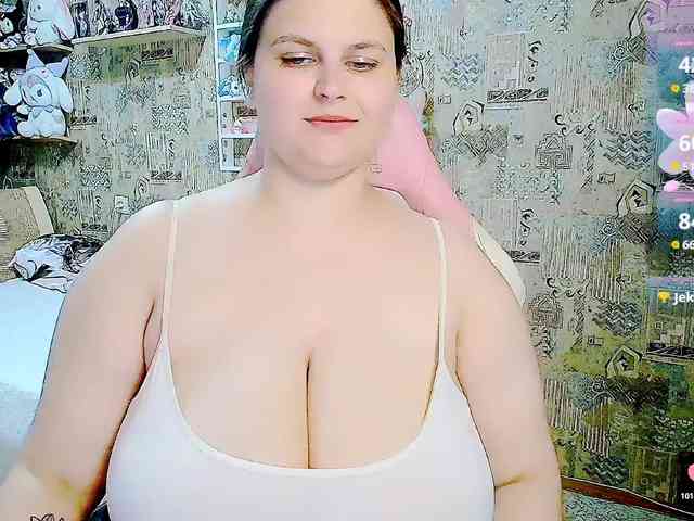 SinfulWhisper webcam