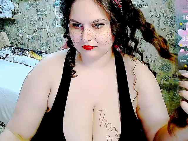 SinfulWhisper webcam