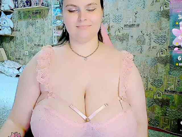 SinfulWhisper webcam