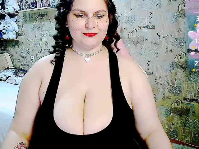 SinfulWhisper webcam