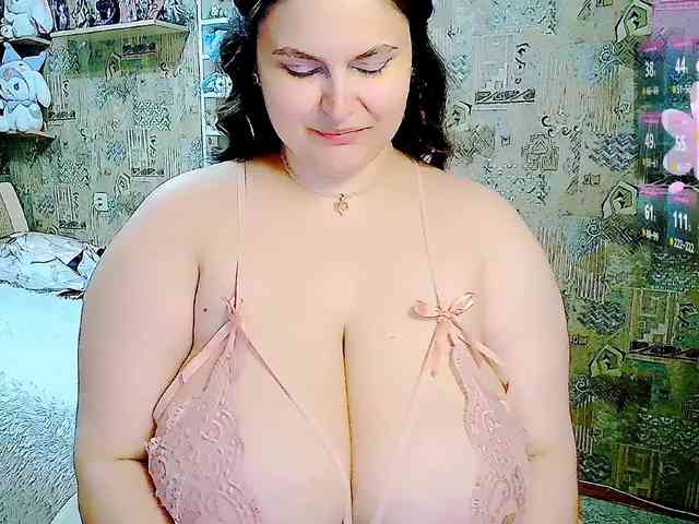 SinfulWhisper webcam