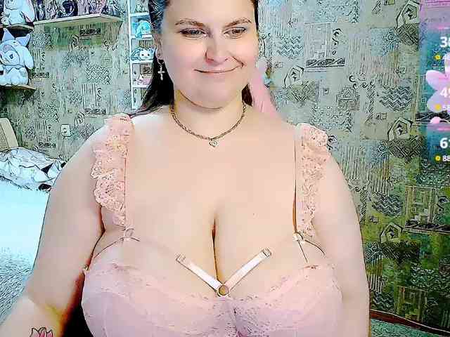 SinfulWhisper webcam