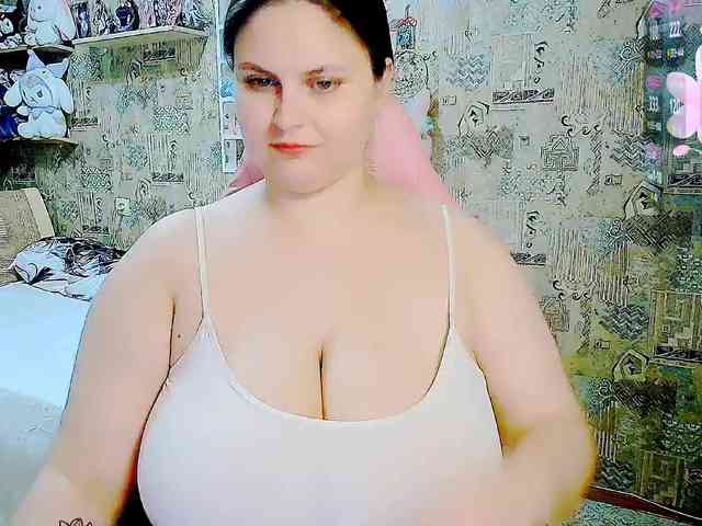 SinfulWhisper webcam