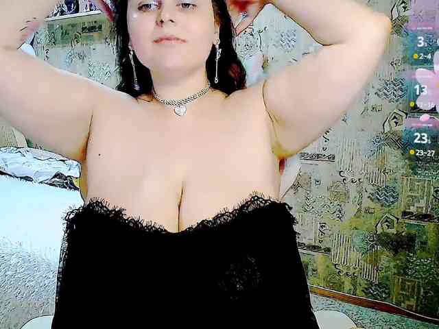 SinfulWhisper webcam