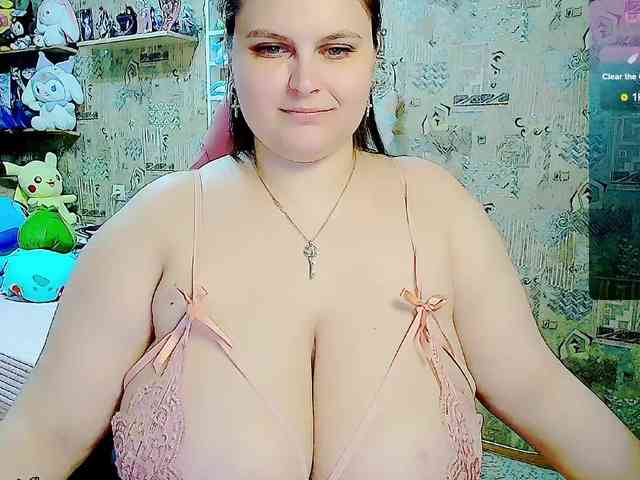 SinfulWhisper webcam
