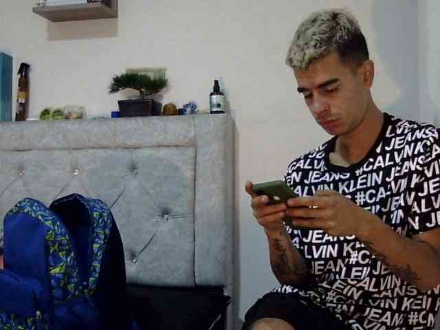 Mathiasandjake69 Mathiasandjake69