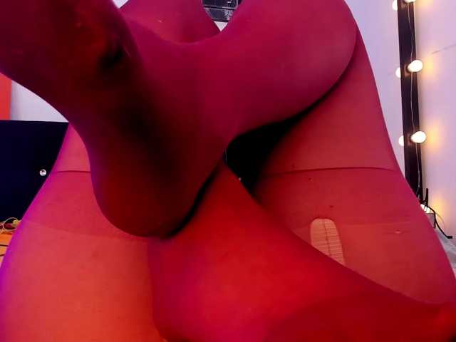 Natashayuu live cam on BongaCams
