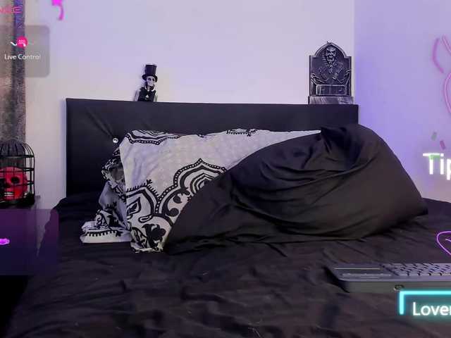 Natashayuu live cam preview