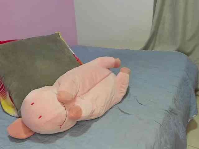 milaura1 Live Webcam on BongaCams