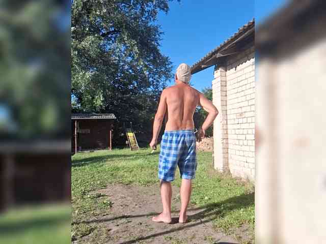 Alexnudeboy
