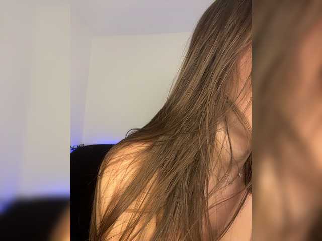 BABYam live cam preview