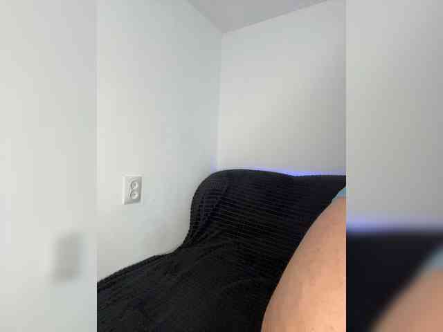 BABYam webcam