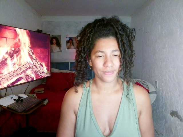 Bellacrespa live cam