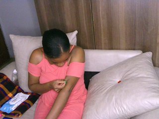 Cece-16's Live Webcam