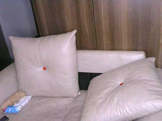 Cece-16 live cam on BongaCams