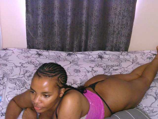 Cece-16 live cam on BongaCams
