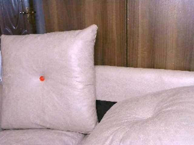 Cece-16 live cam on BongaCams