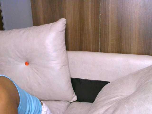 Cece-16 live cam on BongaCams