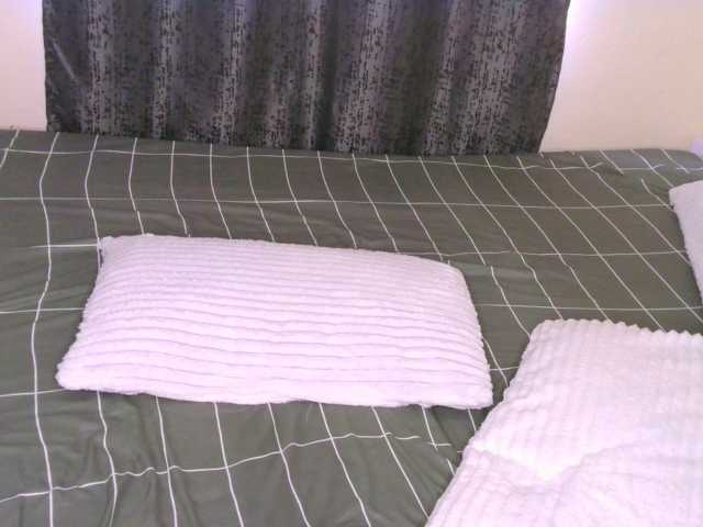 Cece-16 live cam on BongaCams