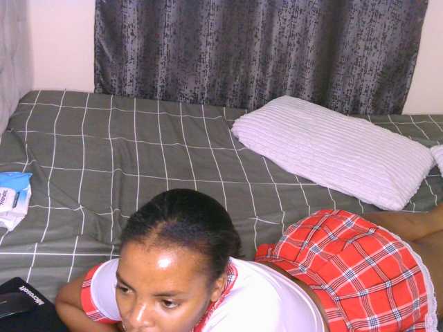 Cece-16 live cam preview