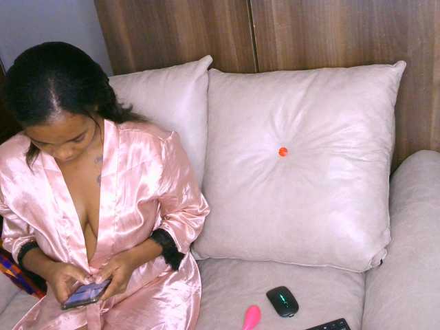 Cece-16 live webcam show