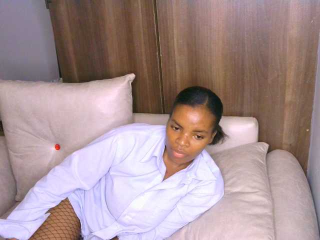 Cece-16 live webcam show