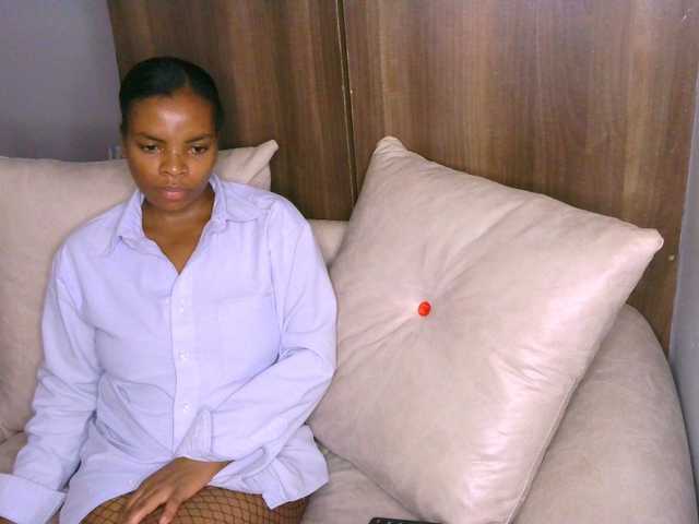 Cece-16 live webcam show