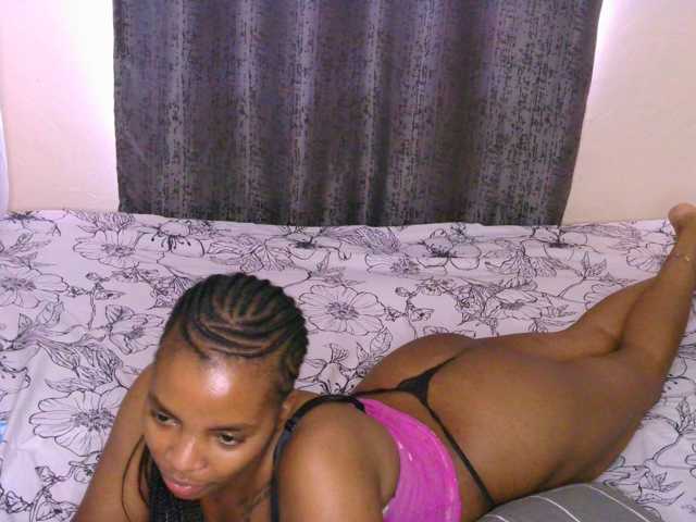 Cece-16 live cam on BongaCams