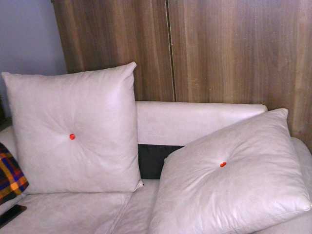 Cece-16 live cam on BongaCams