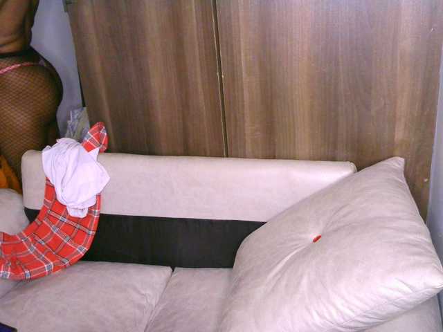 Cece-16 live webcam show