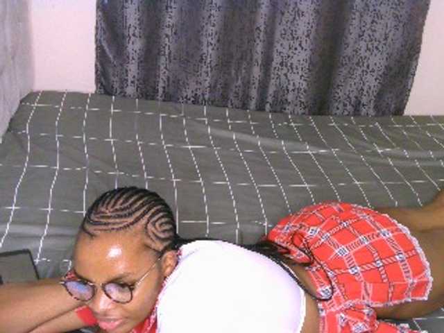 Cece-16 live cam preview