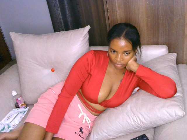 Cece-16 live cam on BongaCams