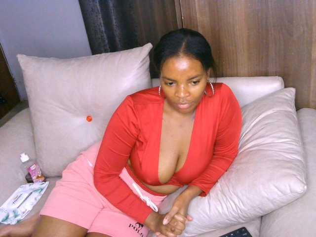 Cece-16 live cam on BongaCams