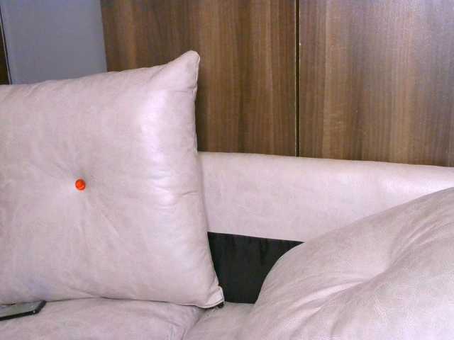 Cece-16 live cam on BongaCams