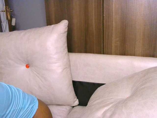 Cece-16 live cam on BongaCams