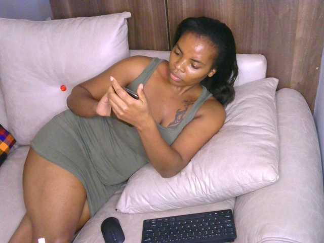 Cece-16 live webcam show