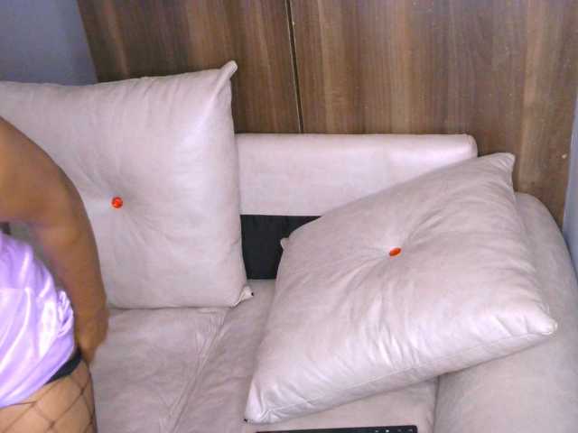 Cece-16 live cam on BongaCams